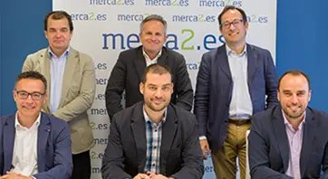 Participantes del encuentro sobre el negocio móvil