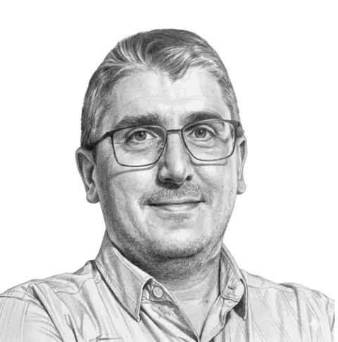 Guillermo González