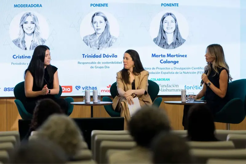 Mesa 6 sobre nutrición y alimentación saludable con Trinidad Dávila y Marta Martínez Calonge
